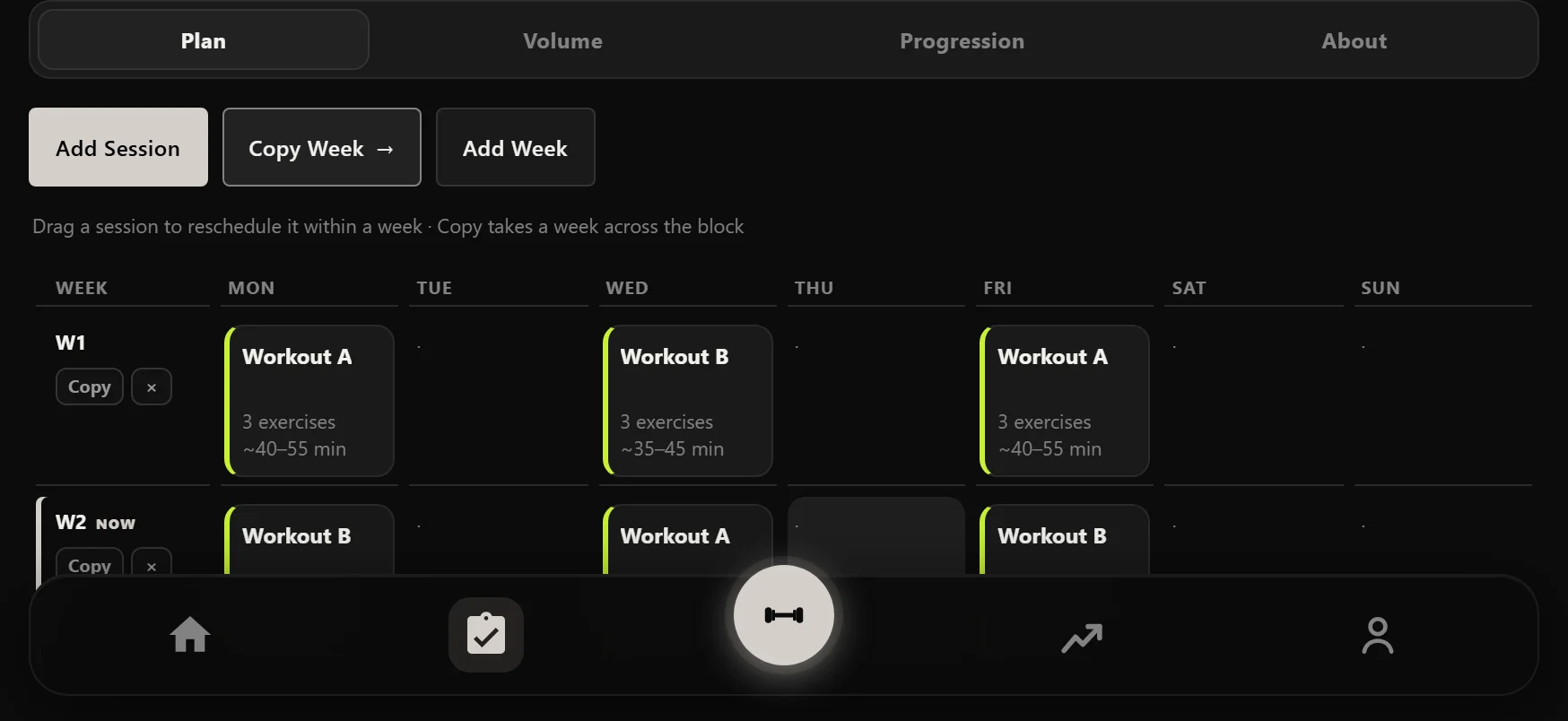 The plan screen in landscape: days of the week as columns and program weeks as rows